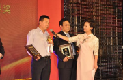 “在執(zhí)著中成功#32;在回報中幸?！?></a>
			</div>
			<div   id=